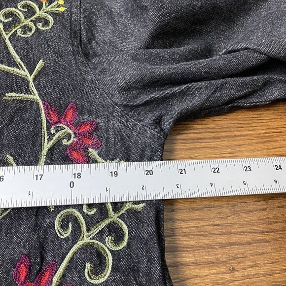 Shaver Lake Floral Embroidered Denim Jacket - Picture 10 of 12